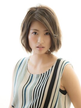 ウィルゴ(VIRGO) 【VIRGO】30代 大人フェミニンレイヤーボブ・フォギーグレージュ