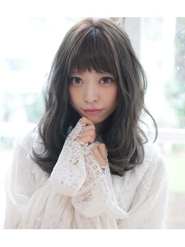 ビーワールド(B WORLD) 女度MAX!気どらないゆるウェーブ【 藤枝/髪質改善/カラー】