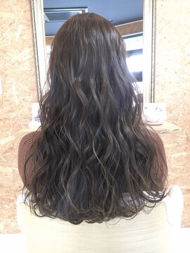 ハグ(Hug) ナチュラルグレージュアッシュ