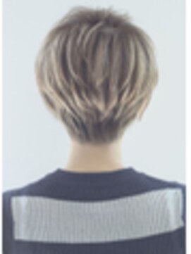 ザ シー 橋本(The C) 顔まわりのニュアンスで1日の気分が変わる / ザシー