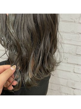 アパルトメント ジェシカ(l'appartement de Jessica) 透明感グレージュ