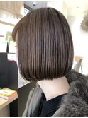 上品マロンベージュ×大人ボブ　