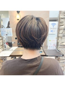 ティエル(Tiele) ふんわりショートボブ