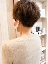 キャアリー(Caary)&nbsp;福山30代40代50代ショートヘア/ショートボブ/パーマキャアリー