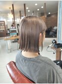 コンパクトミニボブ