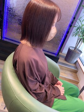 ヘアースパリゾート リアン 燕三条店(Lien) アッシュラベンダー_切りっぱなしボブ_