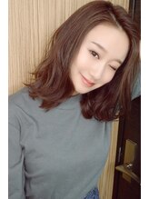 エヌフォーシー(N4C) 【N4C】結べる長さを残した簡単外ハネミディアム