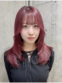 ミディアムレイヤーくびれミルクティーベージュハイトーンカラー
