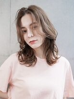 ギークス(GEEKS)&nbsp;【GEEKS渋谷】ハッシュカット/顔周りレイヤー/冬カラー/20代30代