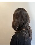 くせ毛を活かすしなやかロングレイヤー