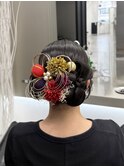 飾りに負けないリボンカチモリヘア◎