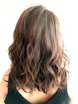 ロンド 銀座(Lond)&nbsp;夏のミディー　担当　川瀬賢翁