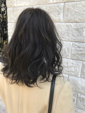 ヘンリエッタ 吉祥寺(Henrietta) ダークモカベージュ