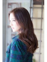 タイズ(ties)&nbsp;暗髪ダブルカラー×ノーバングフェミニンパーマ