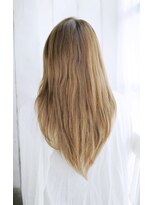 リーニアプラスエヌ(LINHA +n) 20代30代40代 ワイルドロング【長浜】