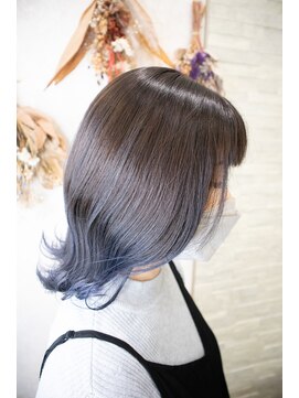 オラ ボーテ(Aura Beaute) 『AuraBeaute京都』バレイヤージュカラー　アッシュ　ブルージュ