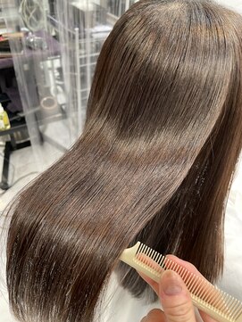 エスカーラ 表参道(THE ESCALA) @aidaman321マッシュ/くびれヘア/メルティカラー/センターパート