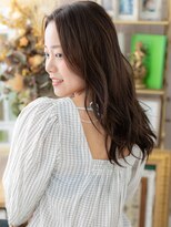 カバーヘア ブリス 戸田公園西口店(COVER HAIR bliss)&nbsp;センターパート外国人風波巻き抜け感ヘアa戸田公園20代30代40代