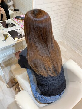 マーリャヘアー(mallia hair) レイヤースタイルレイヤーカットロングレイヤー小顔スタイル