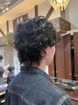 ベンチ(bench) くるくるパーマ/大きめカール/メンズパーマ/千葉美容室