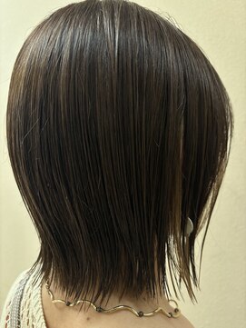 シャンプーボーイ インナーボブ