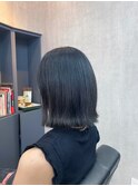 洗練された大人の雰囲気 ミディアムボブ