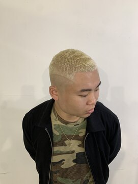 メリケンバーバーショップ フクオカ(MERICAN BARBERSHOP FUK) べリーショートダークアッシュニュアンスパーマ韓国マッシュ