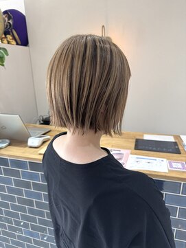 カイ(kai) 切りっぱなしボブ