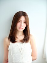 リトル 横浜(little)&nbsp;大人かわいい小顔レイヤーカット×艶髪ブラウンベージュ