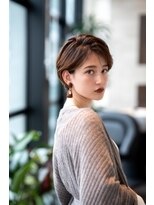 ケアリー 武蔵小杉(Carelly)&nbsp;フェザーバングカーキグレージュ大人かわいいマッシュショート