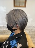 *ash grey*