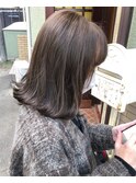 【nasu】切りっぱなしボブ×オリーブベージュ