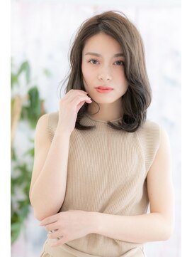 ミック 日暮里店(miq) 2wayバング大人フェミニンニュアンスカラーミディアムウルフc1