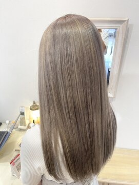 バレッタ (Barrette) ホワイトグレージュ