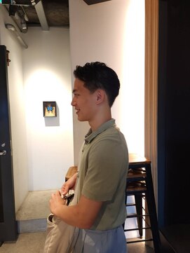 ブロック ジャポン(bloc japon) 前下がりのショートスタイル