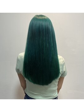 フツーロ 栄(FUTURO) プルエクステ