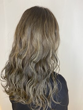 エイル リュクス(Aujua Eir LUXE) 【髪質改善】【アディクシーカラー】【Ｗカラー】