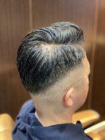 ヘアーモードキクチ 神田日銀通り店 神田大人barberスタイル