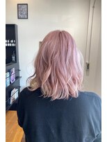 ヘアーワークス ボナ(HAIR WORKS bona.)&nbsp;ハイトーンウェーブボブ ブリーチオンカラー 透明感カラー