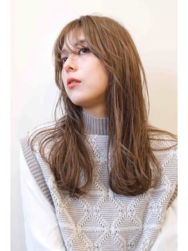 ループ(LOOP) ロング　レイヤー　透明感