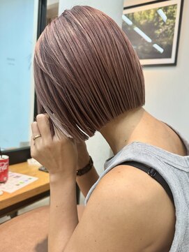 ミィ 表参道(mee.) 黒髪/ボブウルフ/ネビージュ/小顔/ワンレン/髪質改善/前髪