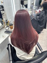 オニキス(ONYX)&nbsp;T20バタフライレイヤーカット髪質改善ストレートレッドカラー