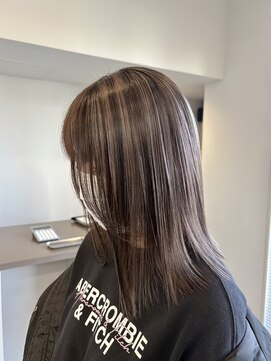 ユエン(YUEN) コントラストハイライト