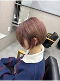 ○丸みショートボブ × ピンクブラウン