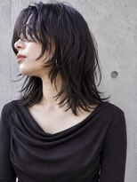 ビュートリアム 南青山(BEAUTRIUM)&nbsp;ウルフレイヤー ミディアムレイヤー 顔まわりレイヤー表参道青山