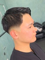 クラシック シザーズ(Classic SCISSORS) フェザーショート/スキンフェード/BARBER