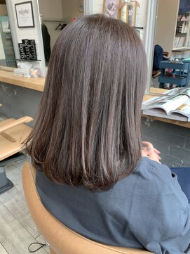 エルダーズバイユーレルム(L:der's by u-realm) まとまるナチュラルセミロング