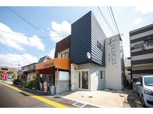 ウルクス(ULUCUS)の雰囲気（西松屋の前の道路沿いの山田たばこ店の隣になります！！）