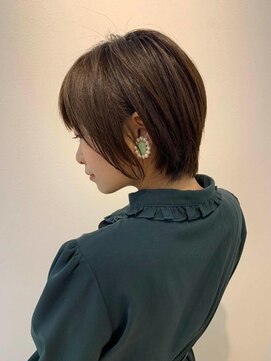 ヘアーリゾートラシックアールプラス(hair resort lachiq R+) 《R＋》すっきり横顔◎くびれショート