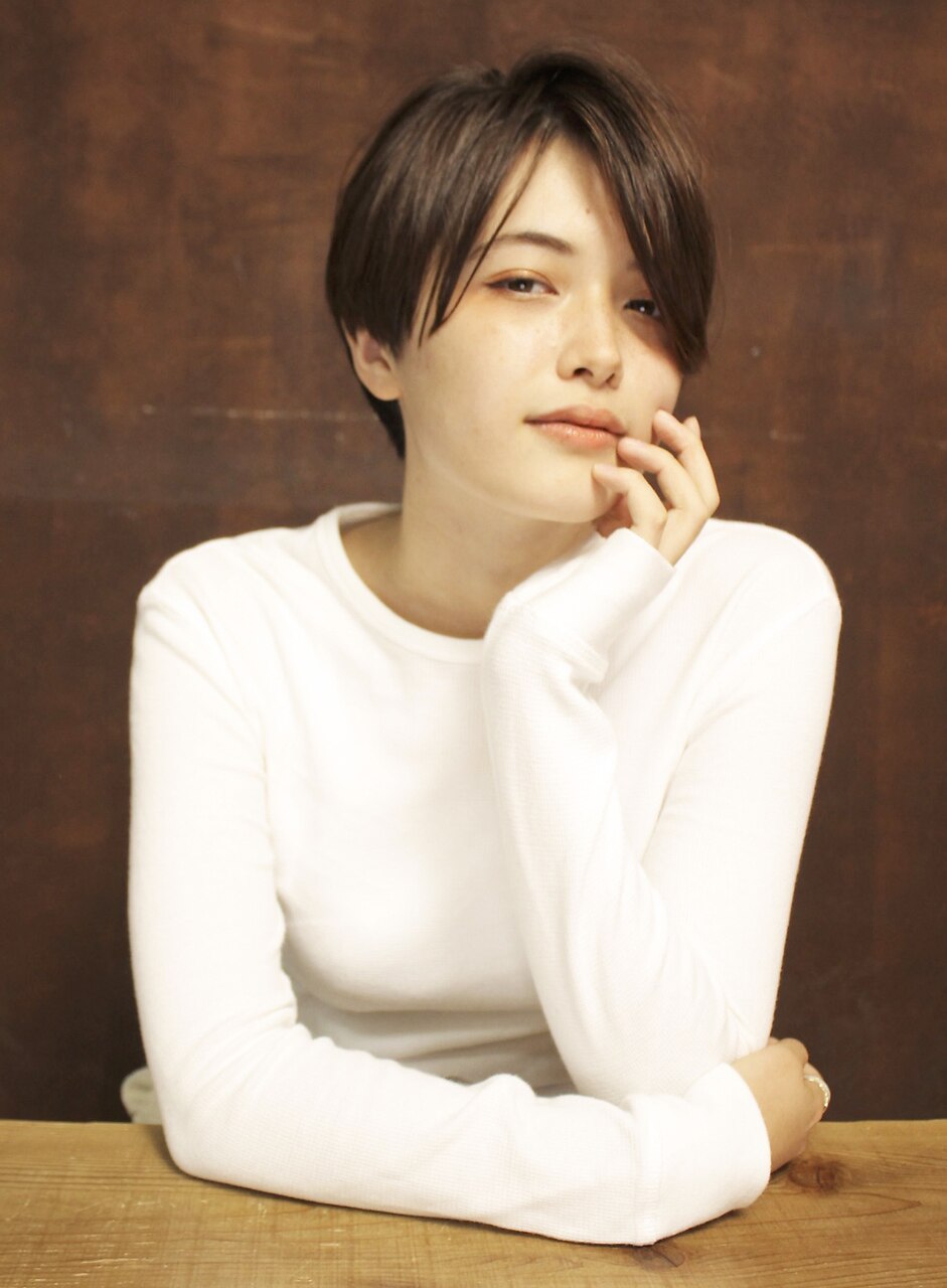 自然なショートヘアスタイルならウィッグ通販店SUGARCRANZで♪